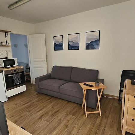 T2 Calme Proche De La Citadelle Apartment Arras Exterior photo